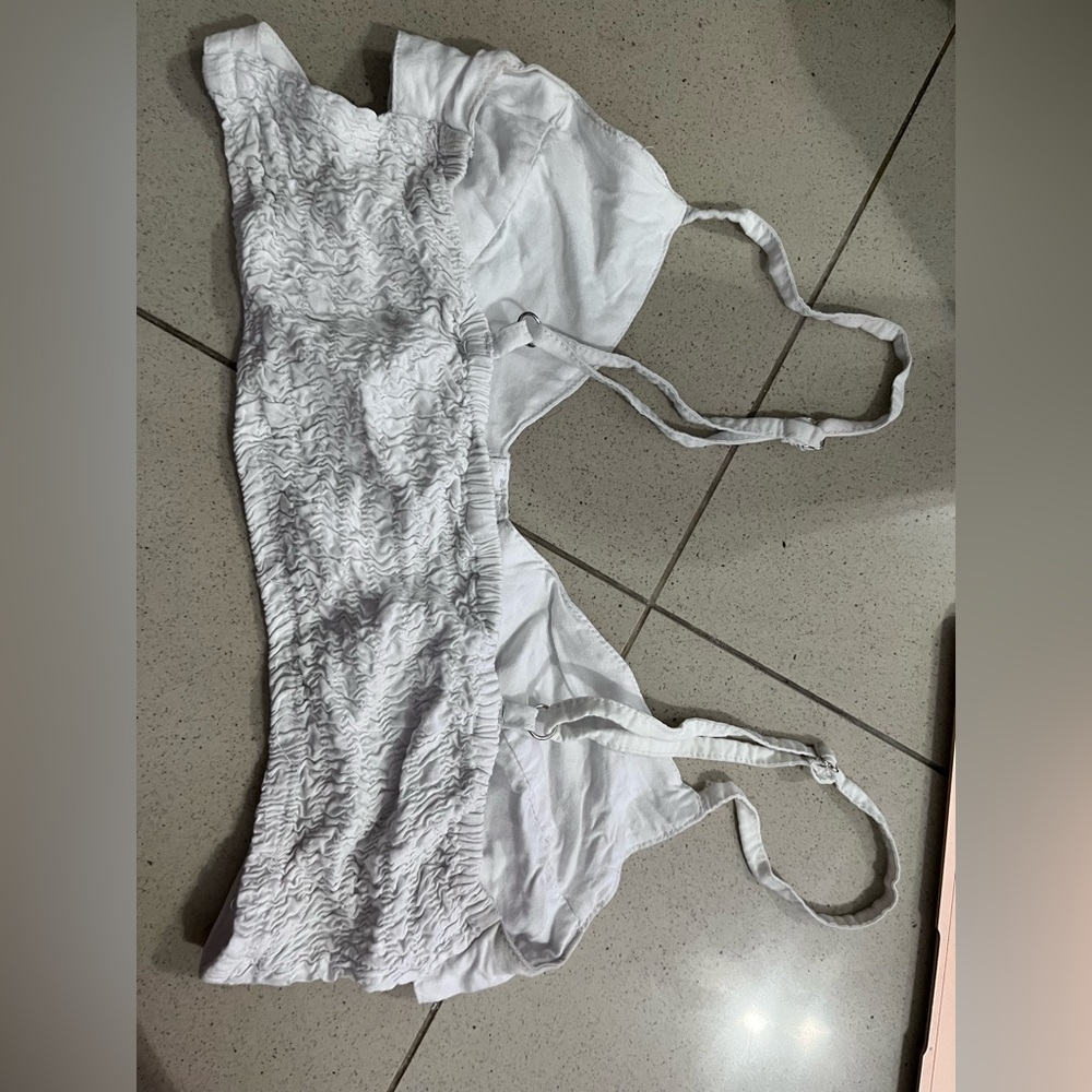 very beautiful top don't fit me anymore